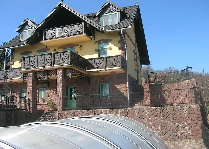 Balatoni Panorama Hotel *