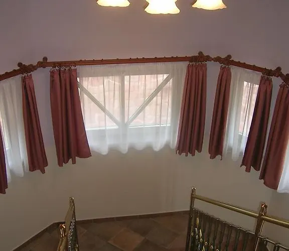 Balatoni Panorama * Balatonalmádi